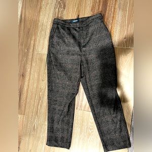 ModCloth brown herringbone suit pants, size 8. New with tags.